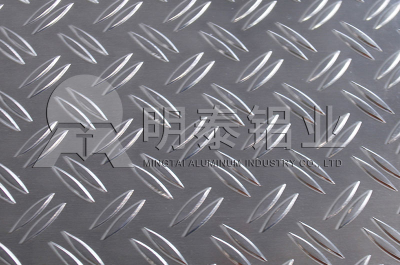 3003花纹绿巨人在线观看播放免费