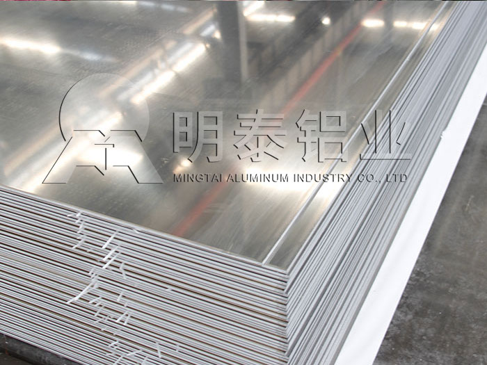 1070绿巨人在线观看播放免费