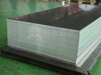5182易拉罐拉环绿巨人在线观看播放免费